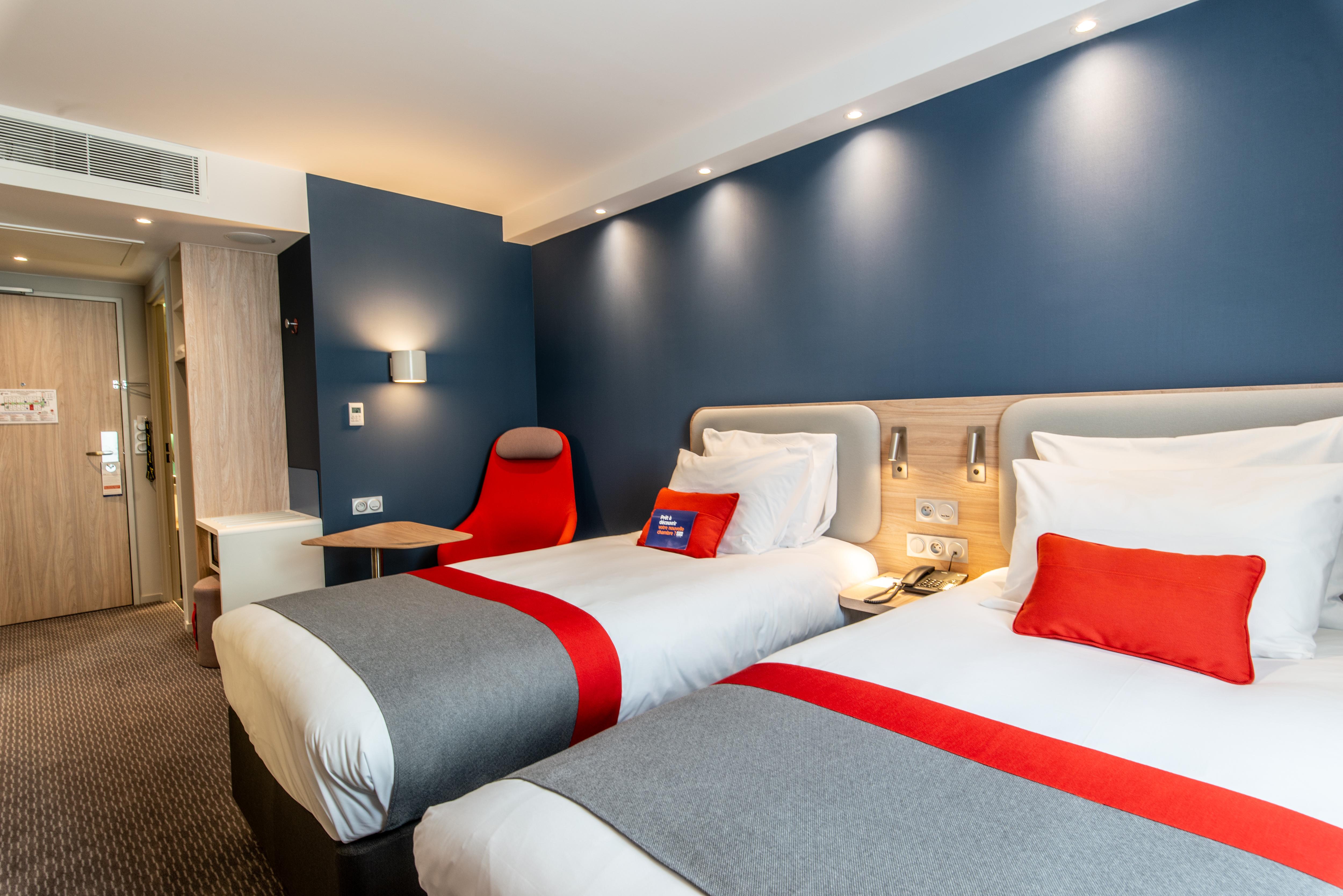 Holiday Inn Express - Bordeaux - Lormont By Ihg Exterior foto